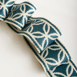 04985 - Aquamarine