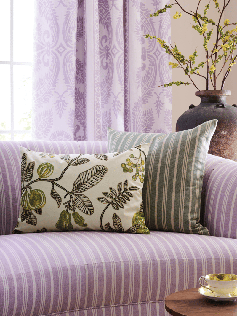 Vervain_Quintessential_LP_Enchanting&Romantic_Right